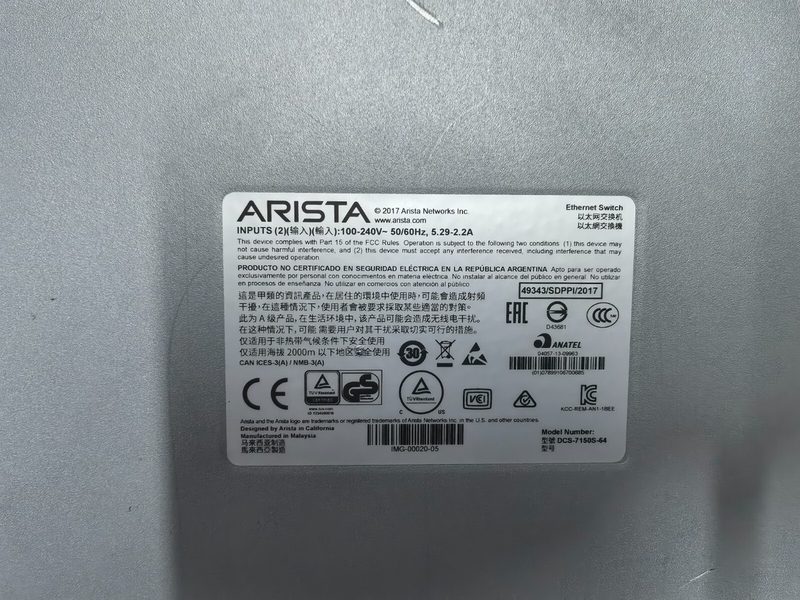 Коммутатор ARISTA DCS-7150S-64-CL-F 48-Port 10G SFP+Switch. Cloud Networking — фото лота 3
