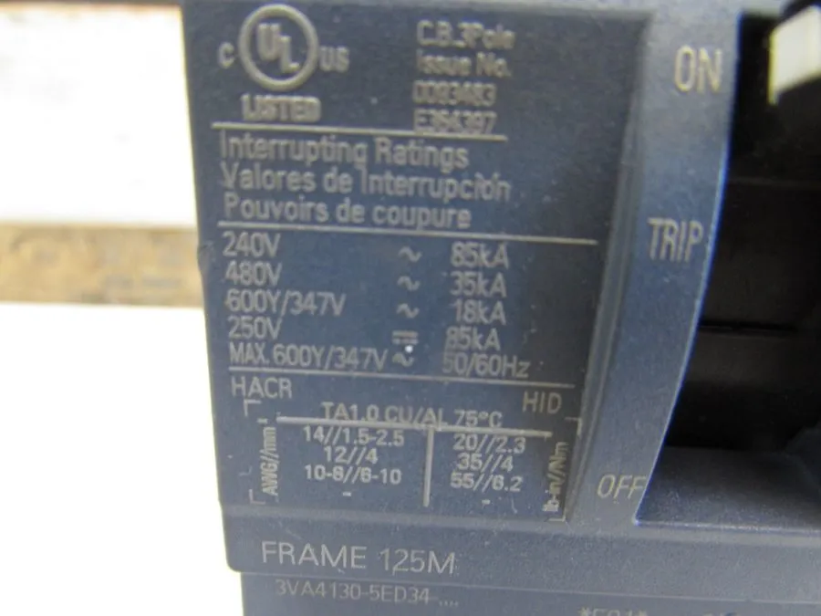 Автоматический выключатель 1 Siemens 3VA4130-5ED34-0AA0 480V 3-Pole Circuit Brea