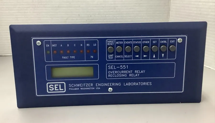 Реле защиты Ship SEL-551 OVERCURRENT RELAY RECLOSING 055100CX6X2X 220vdc