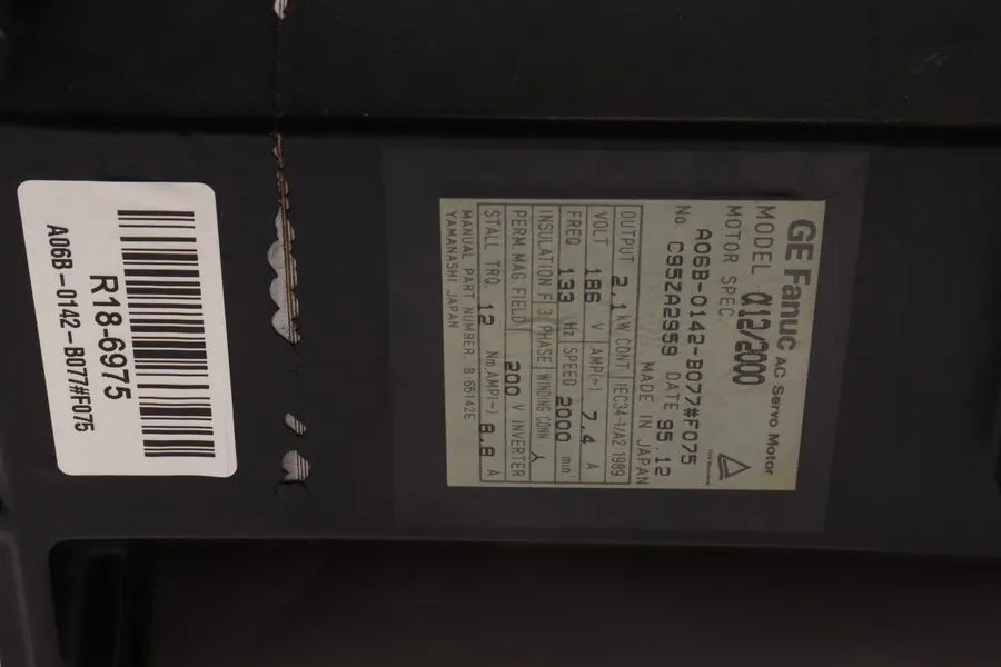 Серводвигатель Fanuc GE A06B-0142-B076#7000 a12/2000 AC Servo Motor 186 V 2.1 kW