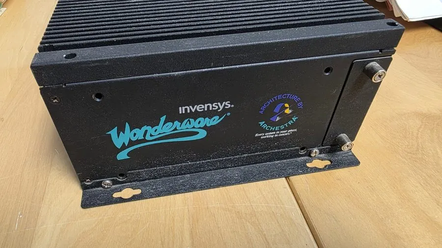 Коммутатор ARISTA BoxPC-128M REV (C/A) 0.A/0.0 Windows XP Pro Wonderware HMI PC