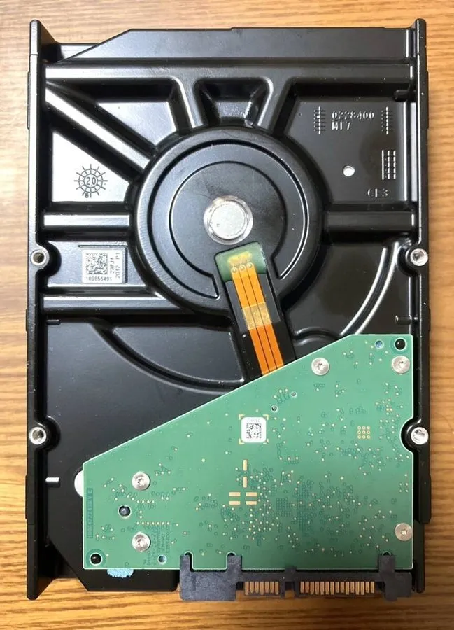Жёсткий диск Seagate Exos 7E8 ST2000NM000A 2TB 3.5" SATA 7200RPM Enterprise Hard