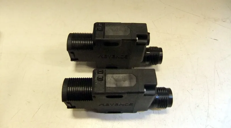 Фотоэлектрический датчик Keyence PZ-G51CB Photoelectric Sensor M12