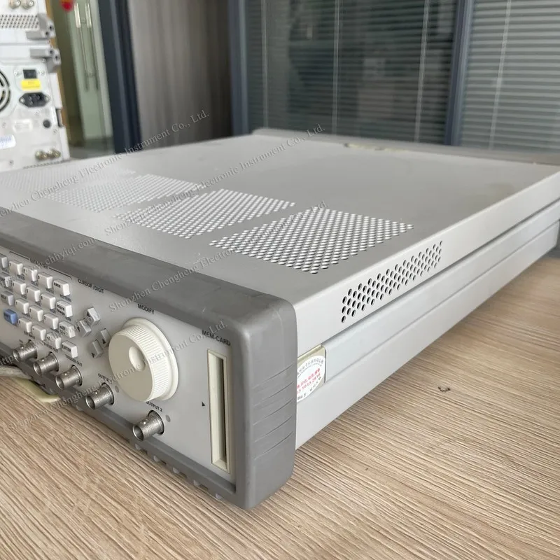 Тестер Agilent 81104A : 80 MHz Pulse-/ Pattern Generator, AS-IS — фото лота 2