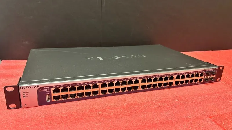 Коммутатор NETGEAR ProSafe GSM7248 48-Port Gigabit Managed Rackmount Switch SFP
