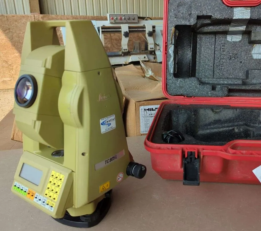Тахеометр Leica TC805L 5" Total Station Calibrated & TC800 TC805