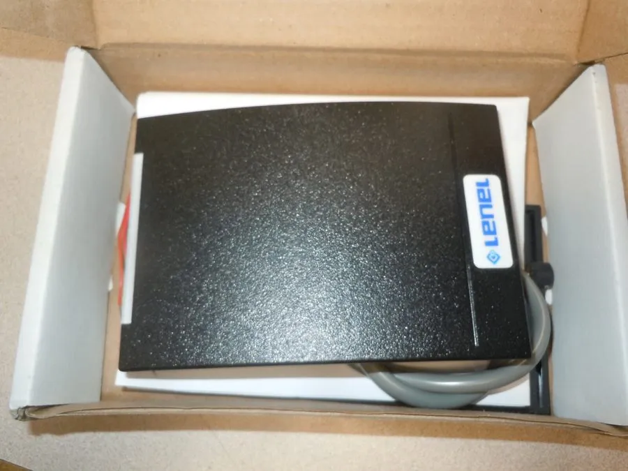 Оборудование видеонаблюдения HID® iCLASS® R40 er 6120 R40CKNN er 6120CKN0000L