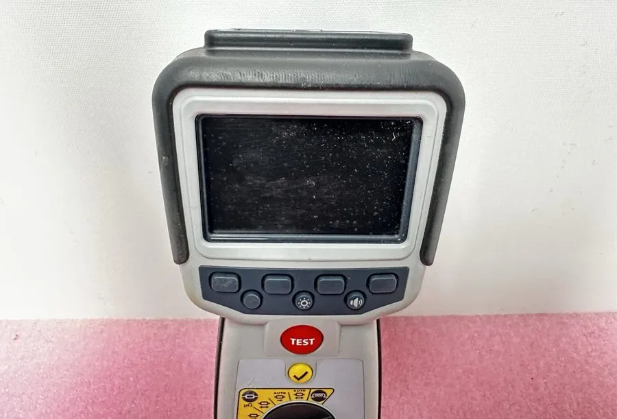 Тестер Megger DLRO2 2A Low Resistance Ohmmeter