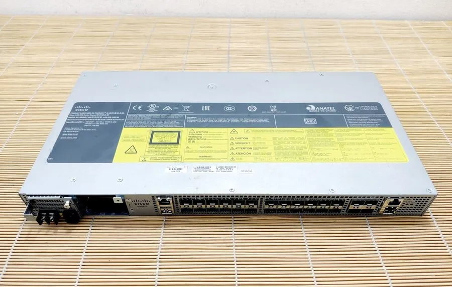 Маршрутизатор Cisco ASR-920-24SZ-M ASR920 24x GE 4x 10GE ASR920-S-A 2x L-ASR920-