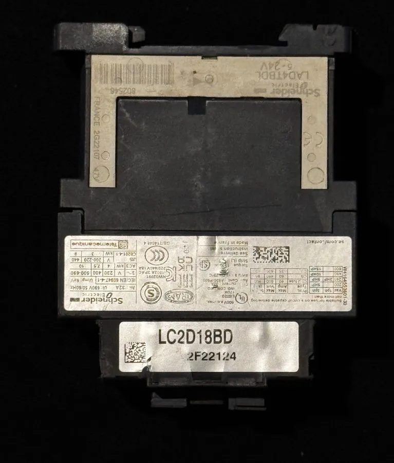 Контактор Schneider Electric LC2D18BD TeSys Contactor 24VDC LAD4TBDL 6-24V — фото лота 2