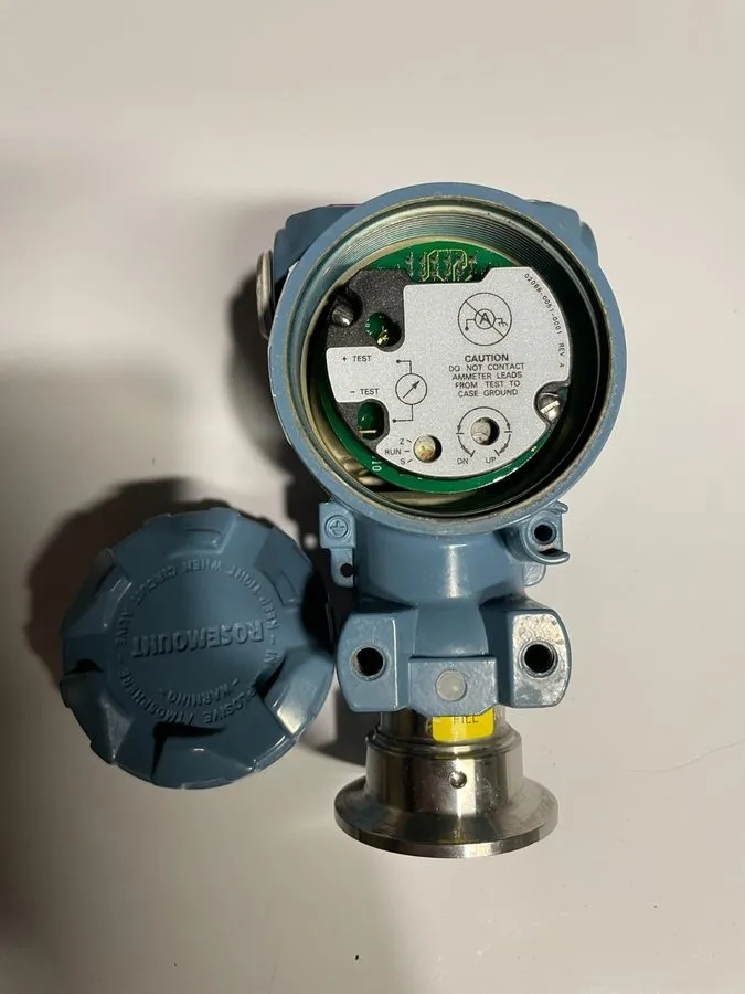 Датчик давления Rosemount 2090F Hygenic Pressure Transmitter 2090FG2A2DE1 4-20 m — фото лота 1