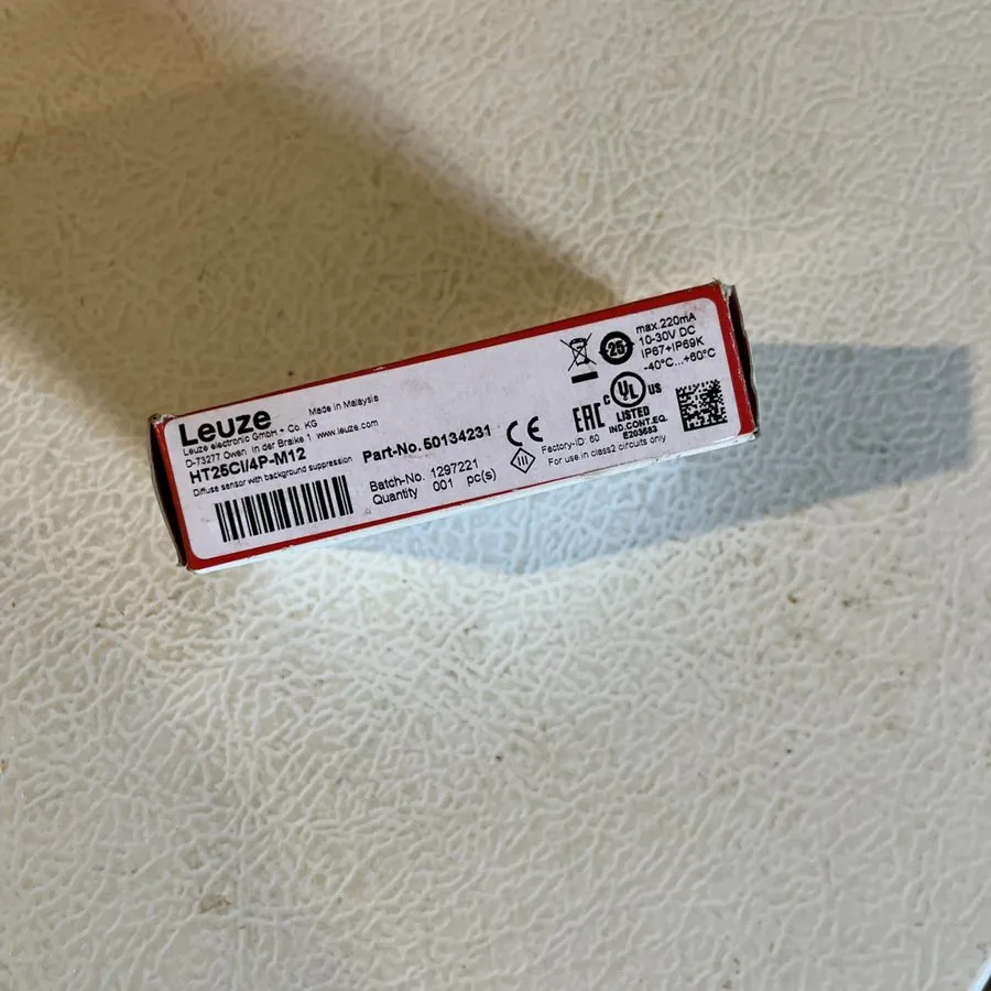 Фотоэлектрический датчик LEUZE Photoelectric Sensor HT25CI/4P-M12 Part-No.501342 — фото лота 1
