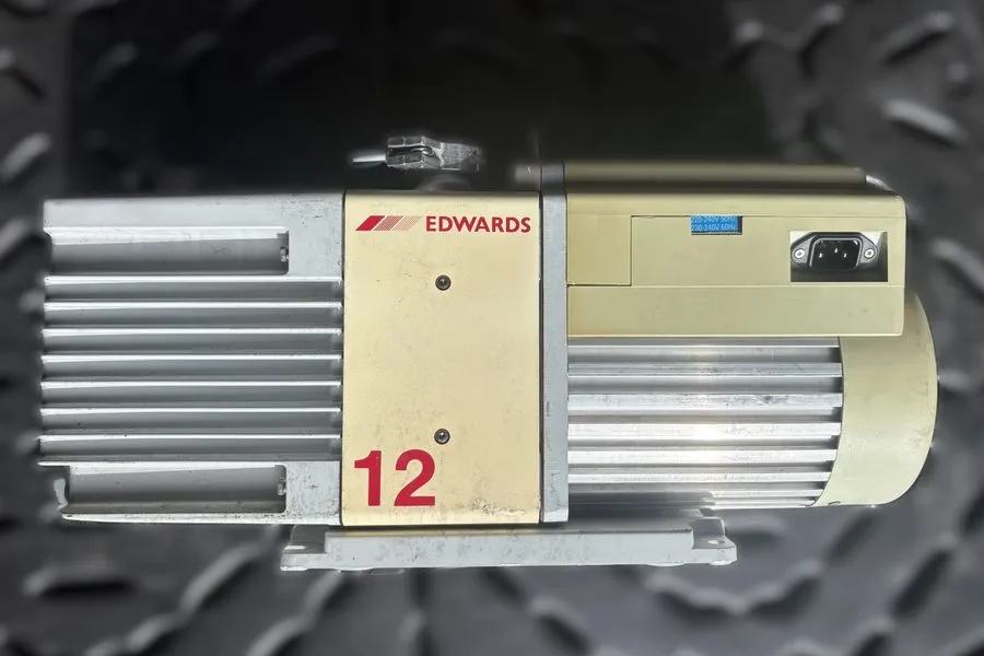 Насос Rebuilt Edwards RV12 Vacuum Pump A655-01-906 with EMF 20 Oil Mist Filter