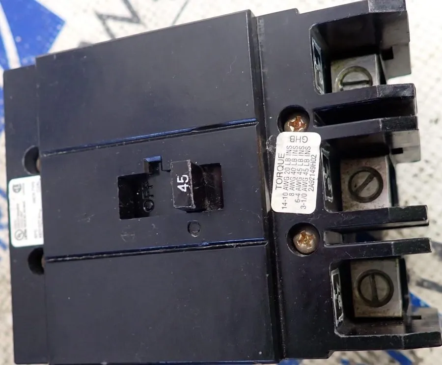 Автоматический выключатель Eaton GHB3045 45 Amp 277/480V 3 Pole GHB Bolt On Circ