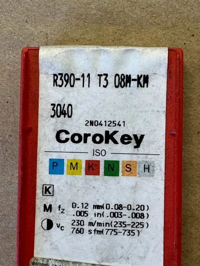 Режущий инструмент 25pk MILLING INSERT R390-11 T3 08M-KL 3040 Sandvik Coromant