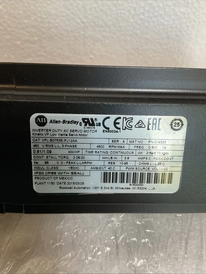 Серводвигатель Allen Bradley VPL-B0753E-PJ12AA Servo Motor Low Inertia Sealed — фото лота 1