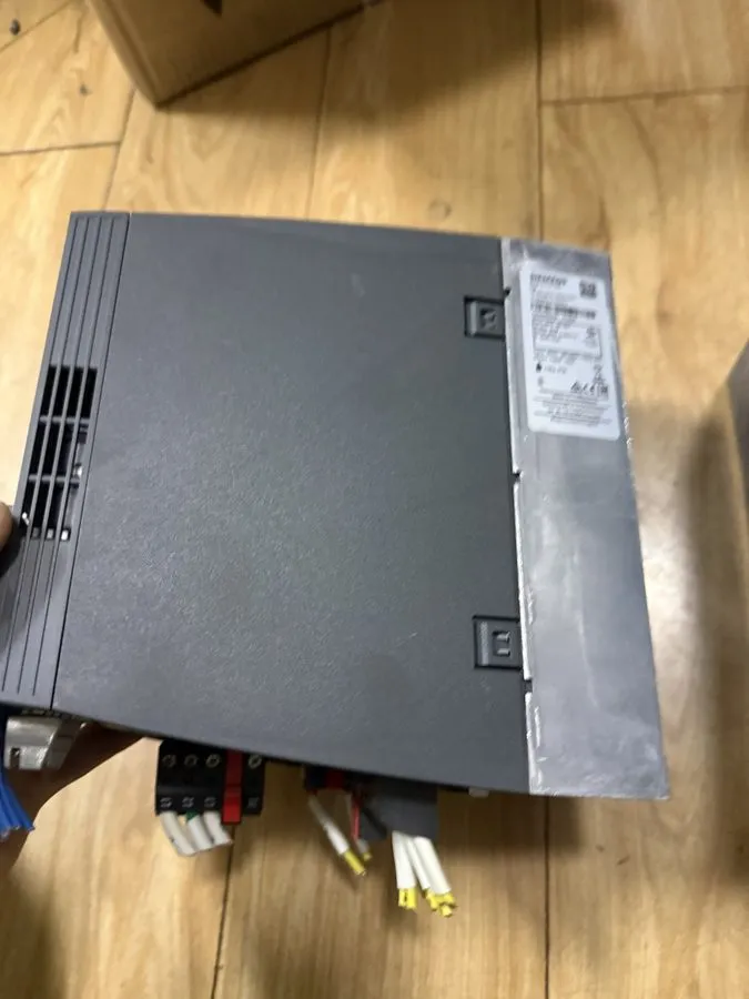 Частотный преобразователь Siemens 6SL3210-1KE21-7UF1 SINAMICS G120C PN 7.5 kW 10 — фото лота 1
