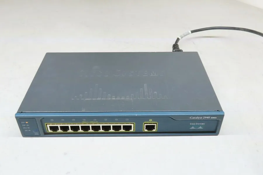 Коммутатор Cisco Catalyst WS-C2940-8TT-S Series 8-Port Managed Network Ethernet