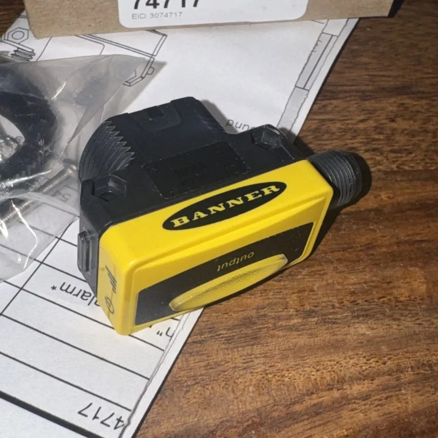 Фотоэлектрический датчик Banner QS30FF400Q Photoelectric switch sensor — фото лота 2