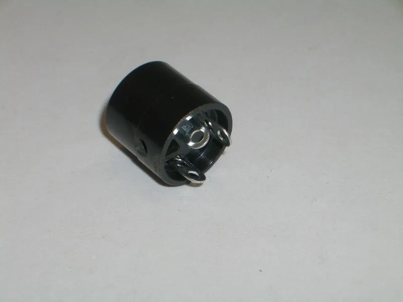 Разъём AMPHENOL 91-MC3F FEMALE MICROPHONE CONNECTOR 3 POSITION AUDIO — фото лота 1