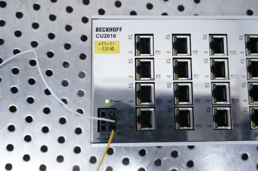 Коммутатор Beckhoff CU2016-0000 Ethernet Switch 16 Port 24 VDC