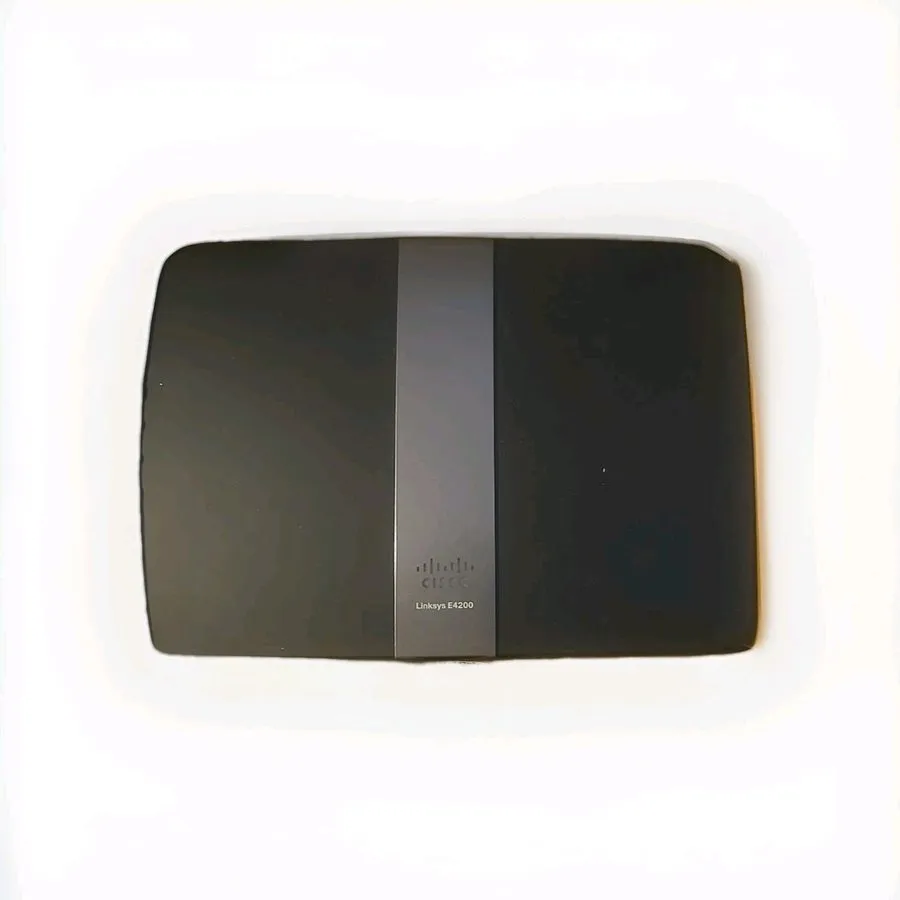 Маршрутизатор Cisco/Linksys E4200V2 450 Mbps 4-Port Gigabit Wireless N Router