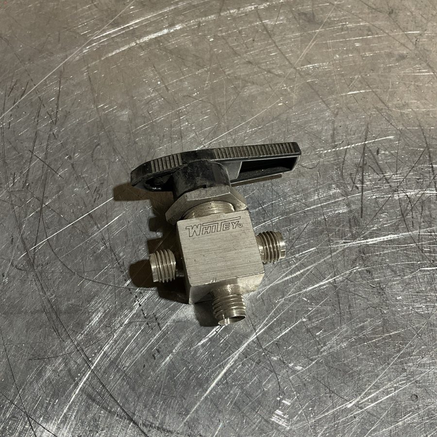 Клапан Whitey Swagelok SS-43XS4 1/4" Ball Valve 2500 PSI Stainless Steel NOD