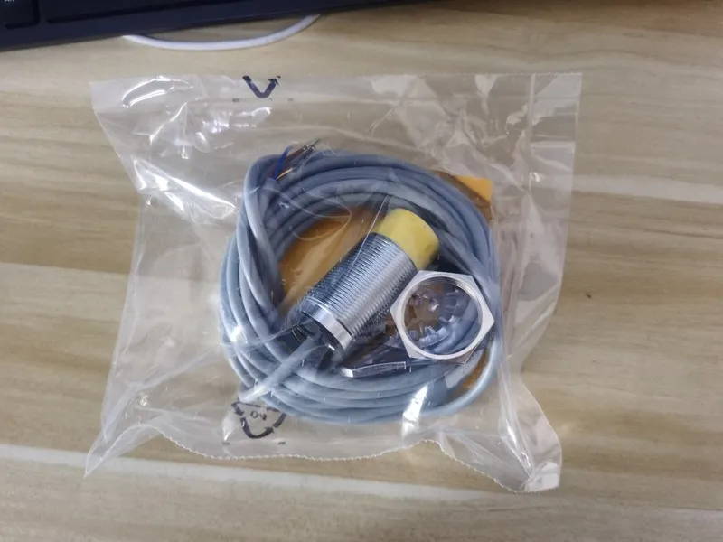 Датчик приближения TURCK NI30U-M30-AP6X Proximity switch sensor