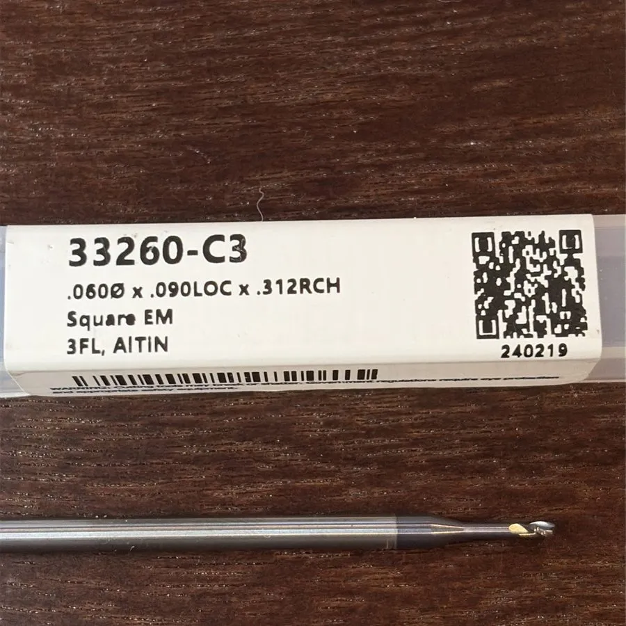 Режущий инструмент Harvey Tool HTC 33260-C3 Solid Carbide Square End Mill 0.060" — фото лота 1