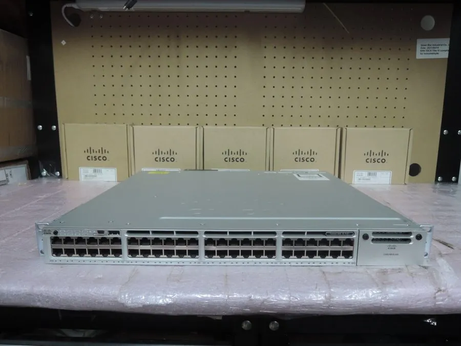 Коммутатор Cisco WS-C3850-48PW-S 48-Port PoE IP Wireless LAN Switch NM-2-10G