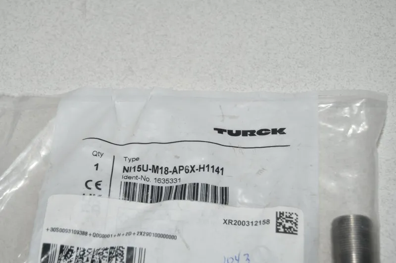 Датчик приближения TURCK NI15U-M18-AP6X-H1141 Inductive Proximity Sensor PNP 10-