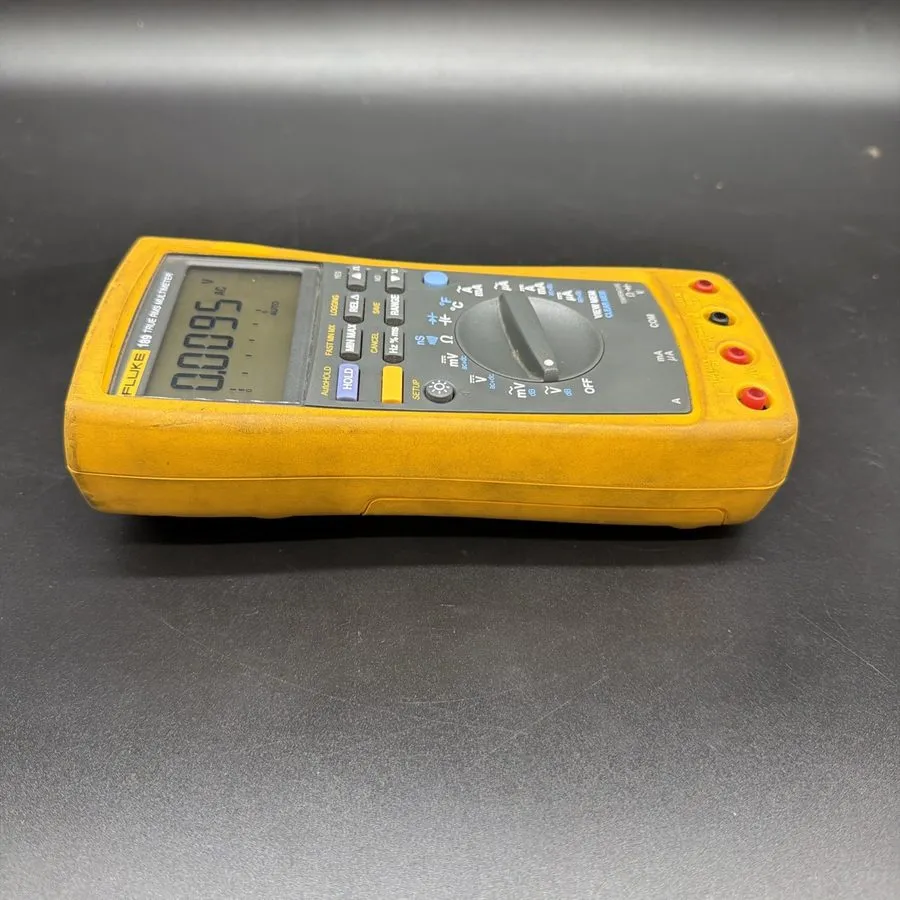 Мультиметр FLUKE 189 TRUE RMS MULTIMETER W/ LEADS & BAG — фото лота 2