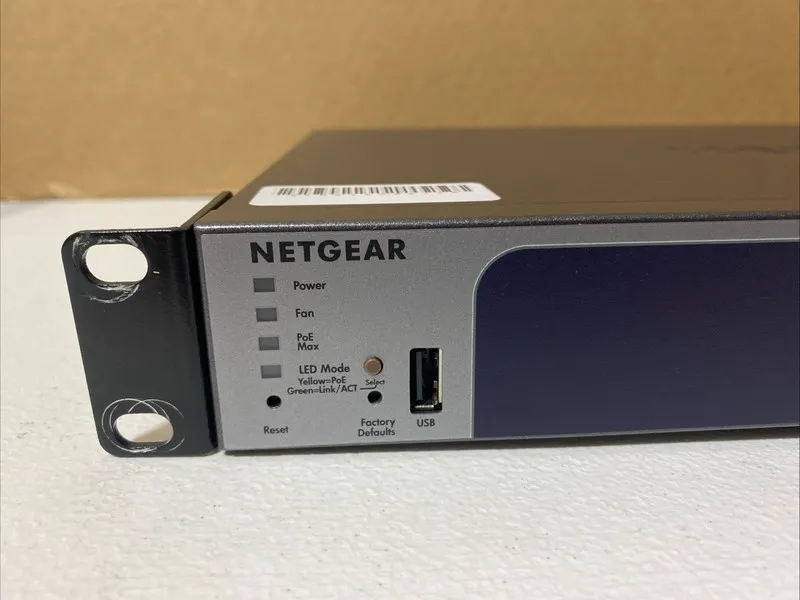 Коммутатор Netgear ProSafe GS728TPv2 24-Port Gigabit Ethernet Switch w/PoE+*Part