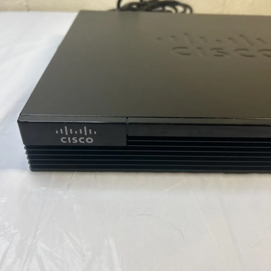Маршрутизатор Cisco 1921 CISCO1921/K9 V05 2-Port Gigabit Integrated Service Rout
