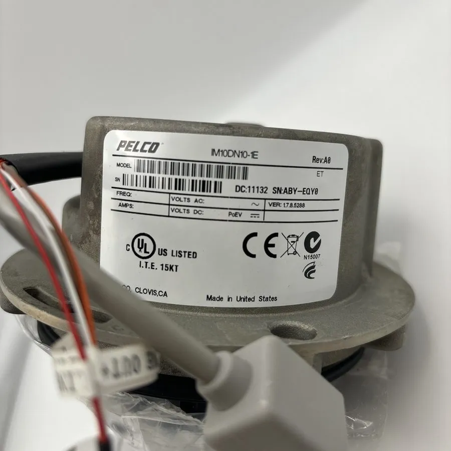 Камера Pelco Sarix IM-E Series IM10DN10-1E Mega-Performance Fixed Mini Dome IP C