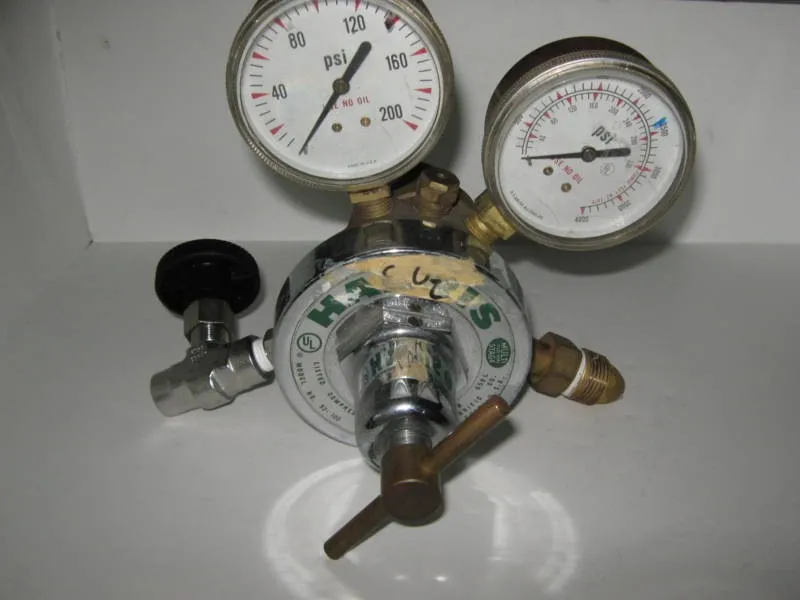 Трубопроводная арматура HARRIS 92-100 MULTISTAGE COMPRESSED GAS REGULATOR DUAL G