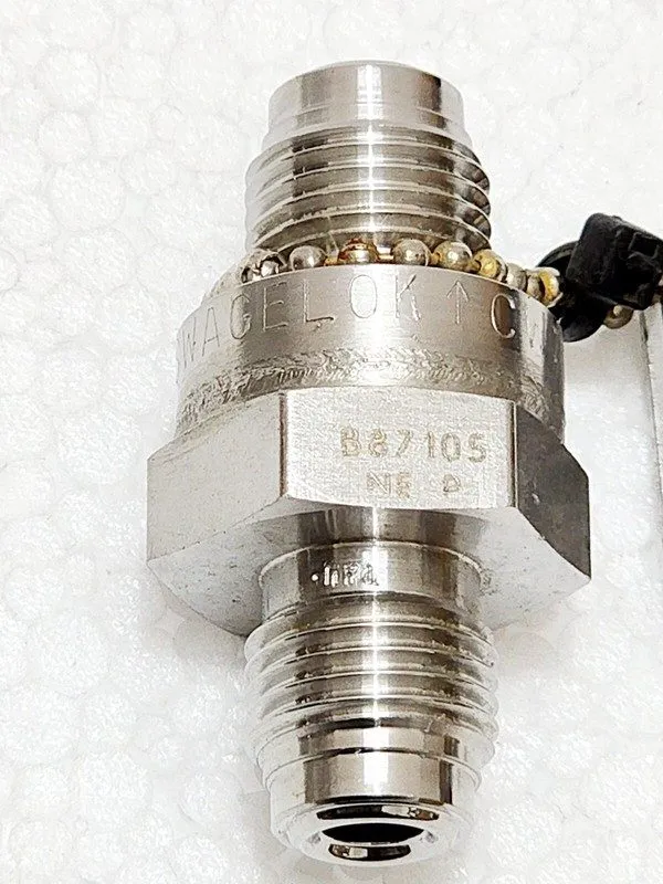 Клапан Swagelok 6L-CW4VR4 316L Stainless Steel High Purity Check Valve FNSP