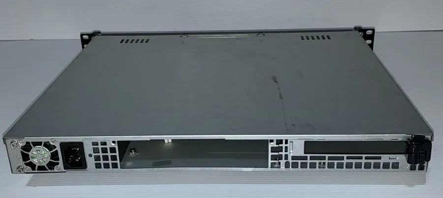 Корпус сервера Supermicro CSE-512L-200B 1U Rack Mount Chassis 14" Mini ATX w 200