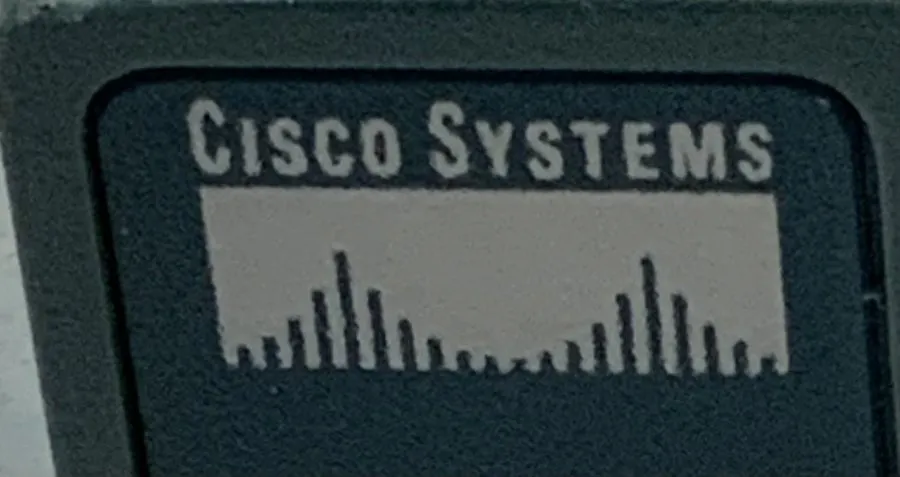 Коммутатор Cisco Systems WS-C3560-24TS-S Catalyst 3560-24TS SMI 24 Port Switch