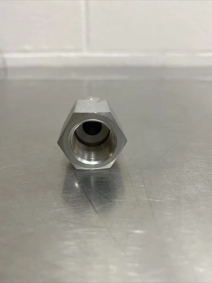 Клапан Swagelok SS-QC6-S-6PF Quick Connect Stem without Valve FNSP