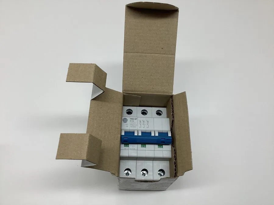 Автоматический выключатель ALLEN BRADLEY 1492-SP1C060 SER C MINI CIRCUIT BREAKER — фото лота 2