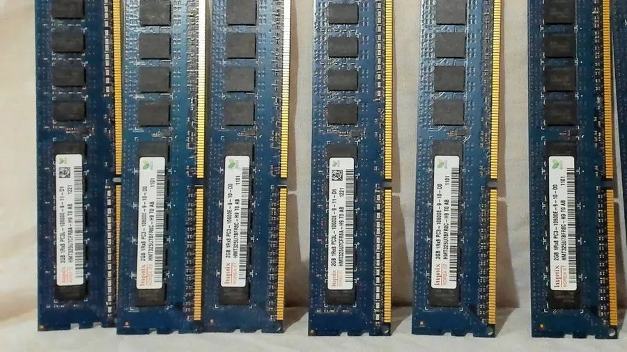 Модуль памяти 10X 4GB Samsung 4GB 2Rx8 PC3L-10600E DDR3 1333Mhz ECC Server RAM M
