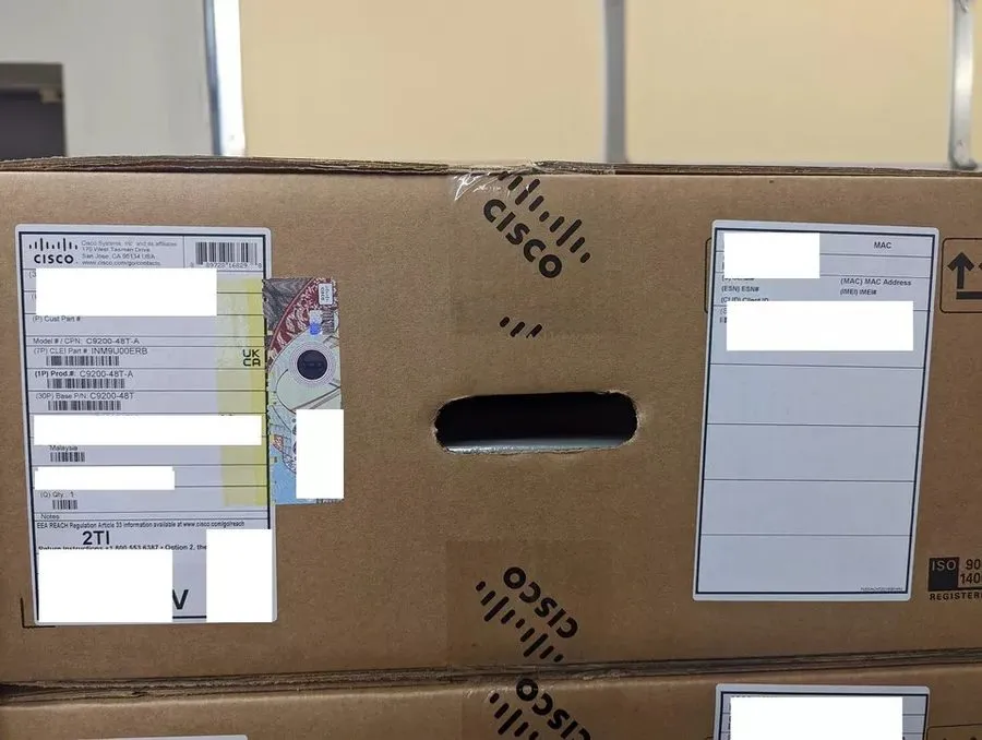Коммутатор Cisco C9200-48T-A 48 Ports Data Network Advantage Switch