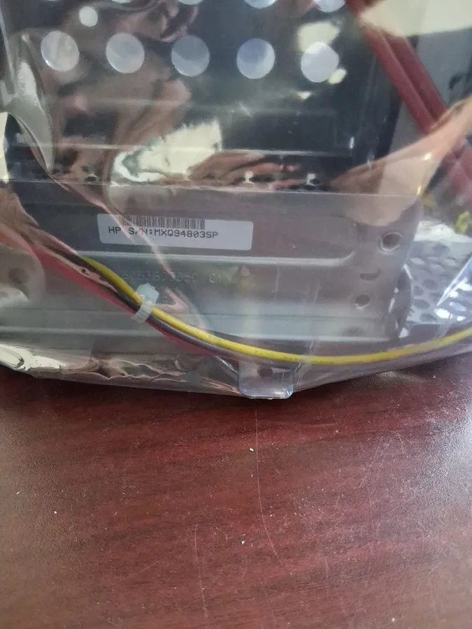 Райзер-плата HP SERVER CHASSIS WITH PCI-E X16 RISER CARD 507258-001 — фото лота 1