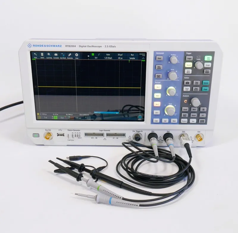 Осциллограф Rohde & Schwarz RTB2004 EDU Four Channel, 70 MHz Digital Oscilloscop