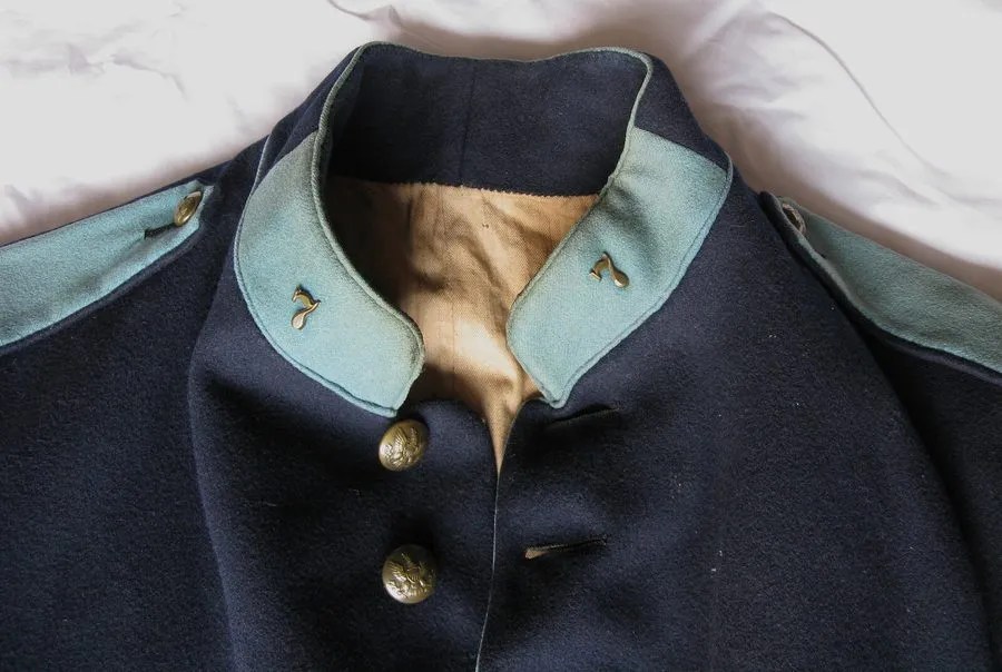 Лабораторный прибор Infantry Dress Coat, 1872 Pattern and pre-1876 Manufacture, — фото лота 1