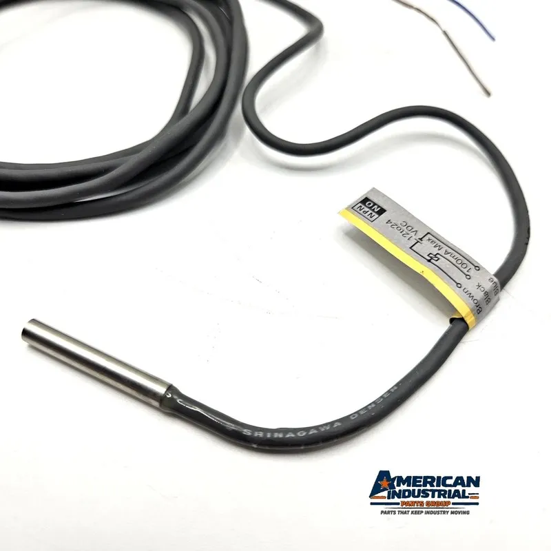 Датчик приближения Omron Proximity Sensor E2E-CR8C1 12-24vdc NPN N.O — фото лота 1