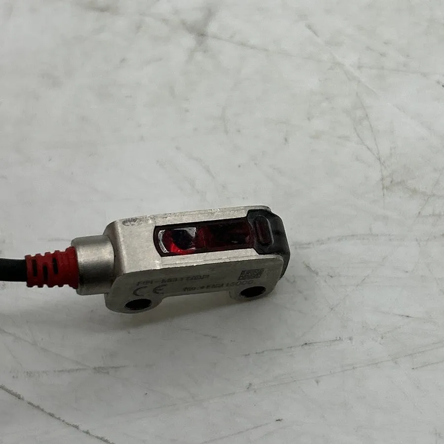 Фотоэлектрический датчик Keyence PR-MB15CP Photoelectric Sensor — фото лота 2