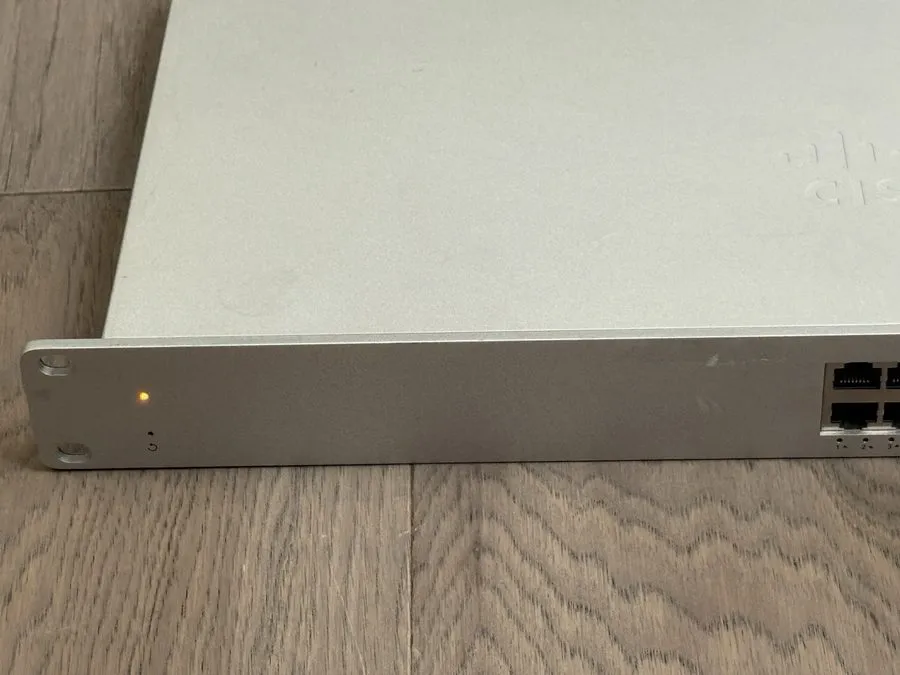 Коммутатор Cisco Meraki MS225-24P 24-Port Gigabit PoE Switch UNCLAIMED Factory