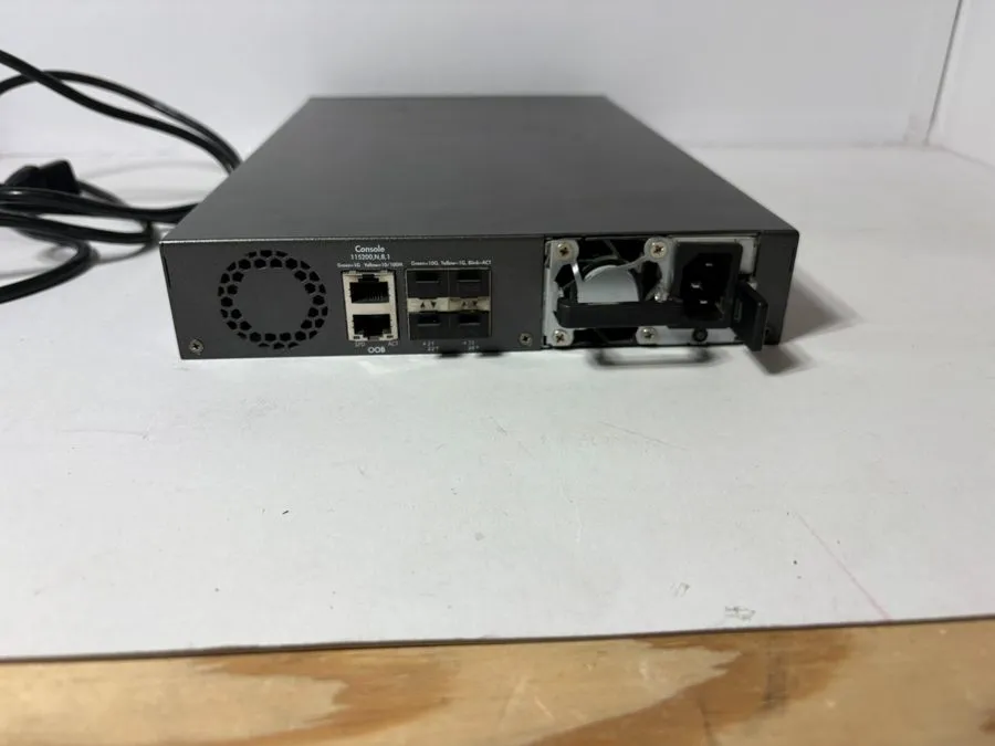 Коммутатор Netgear M4300-24X 24 Port 10G Managed Switch (XSM4324CS-100NES) — фото лота 1
